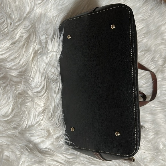 Vintage Dooney & Bourke Black/Brown, Leather bag w/ crossbody strap - Picture 8 of 15